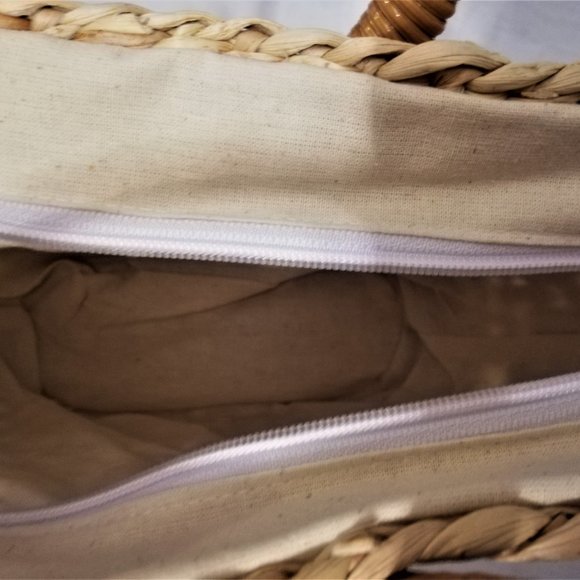 Wicker Handbag - Picture 3 of 4